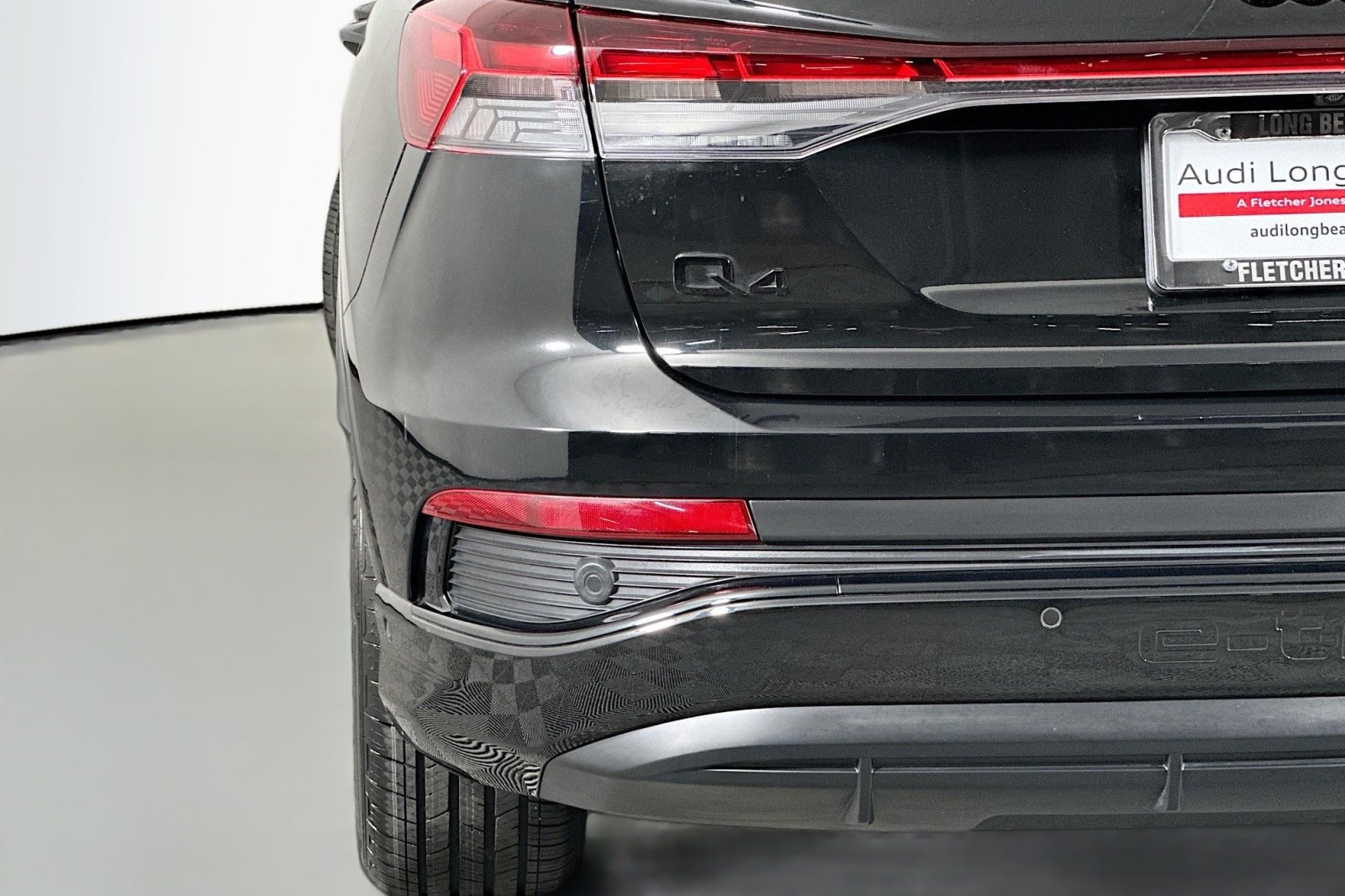 Used 2024 Mythos Black Metallic Audi Premium Plus image 17