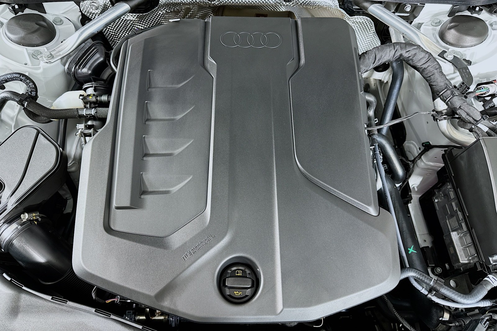 New 2026 Glacier White Metallic Audi Premium image 12