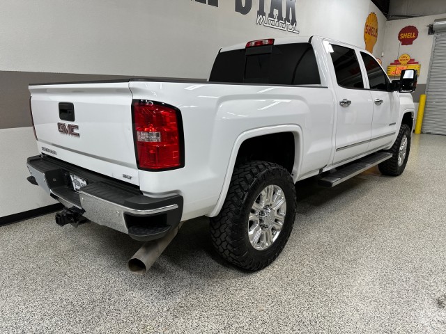 2018 GMC Sierra 2500HD SLT 4WD Duramax in , 