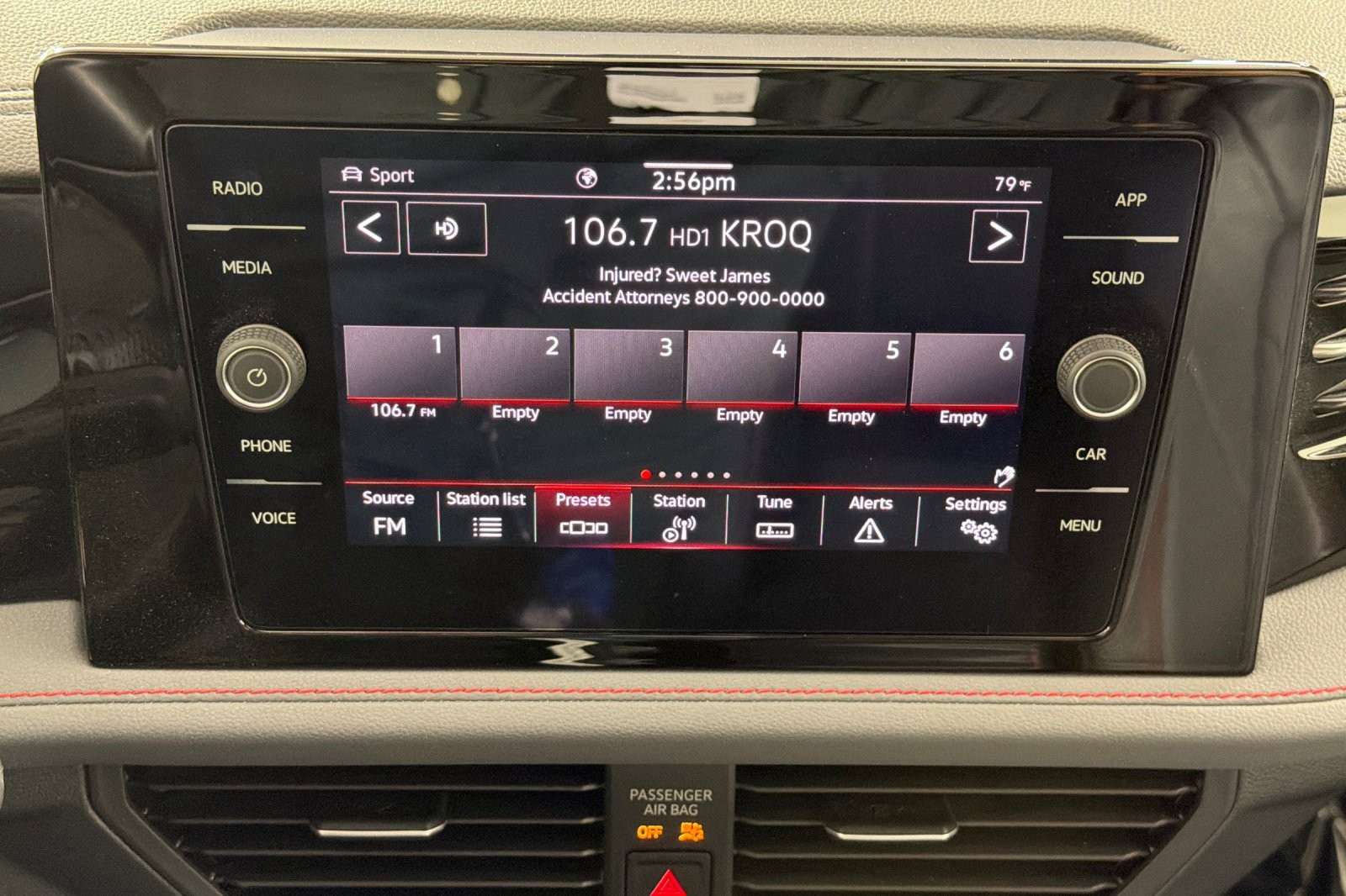 Used 2025 Pure White Volkswagen Autobahn DSG image 16