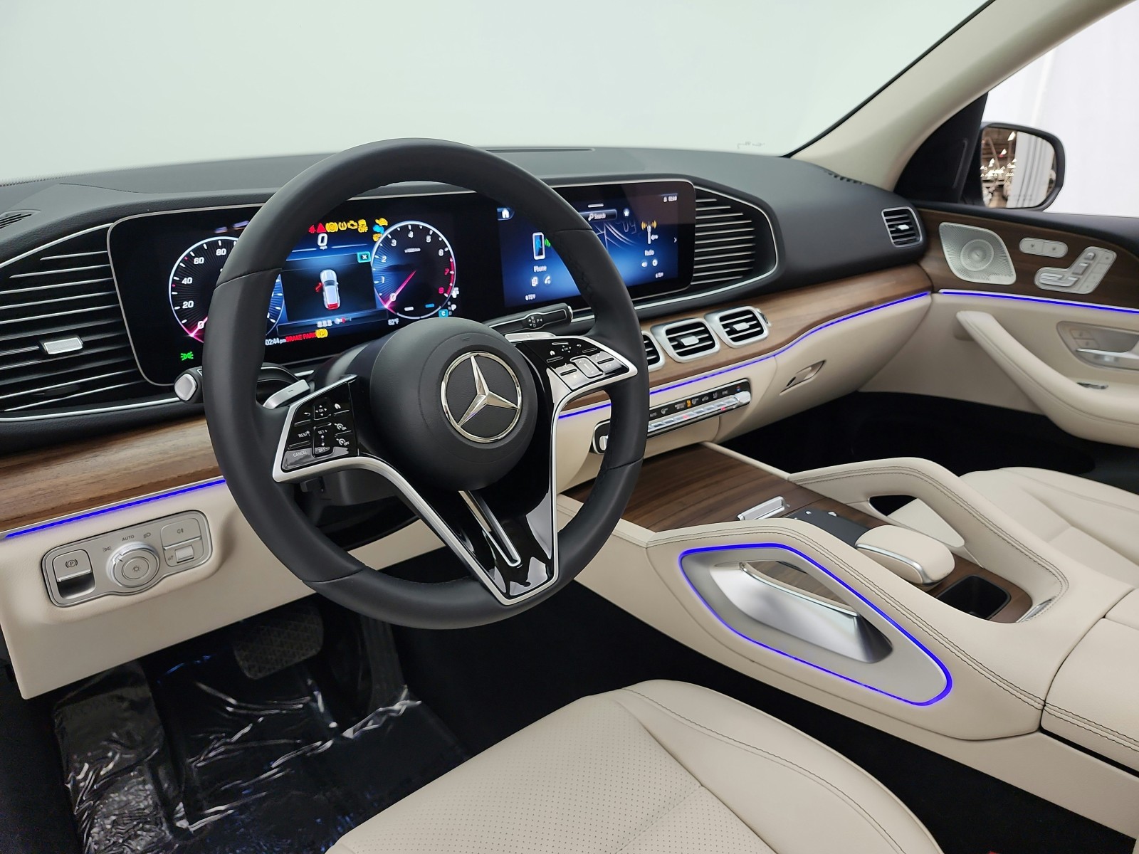 Used 2025 Polar White Mercedes-Benz GLE 350 SUV image 11