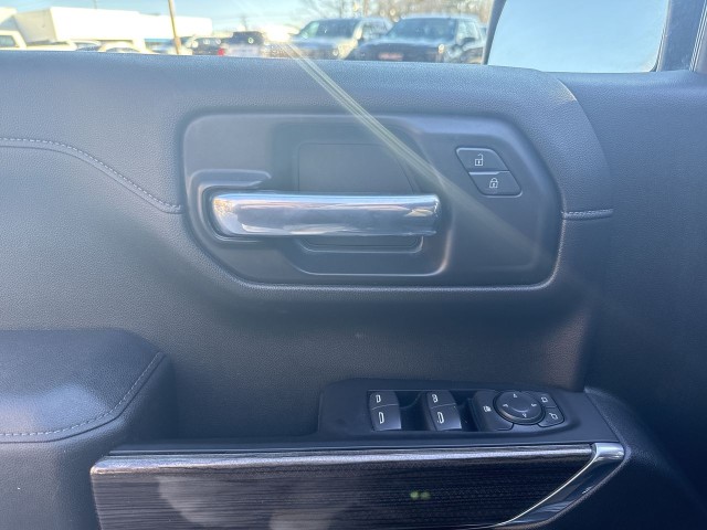 ChevroletSilverado 1500 LTD24