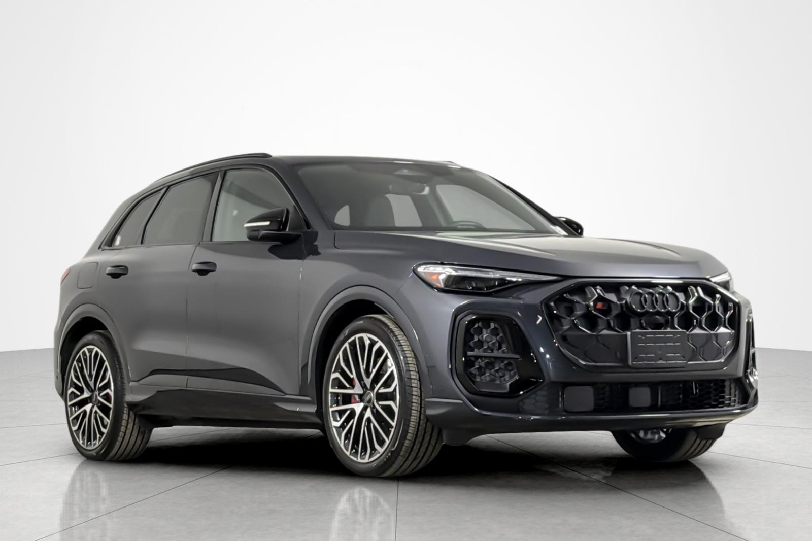 Used 2025 Tambora Gray Metallic Audi Premium Plus 3.0 TFSI quattro image 7