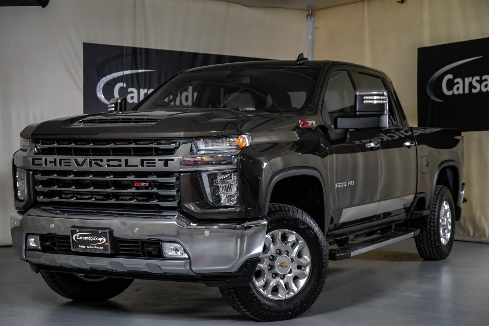 2021 Chevrolet Silverado 3500HD SRW LTZ 4