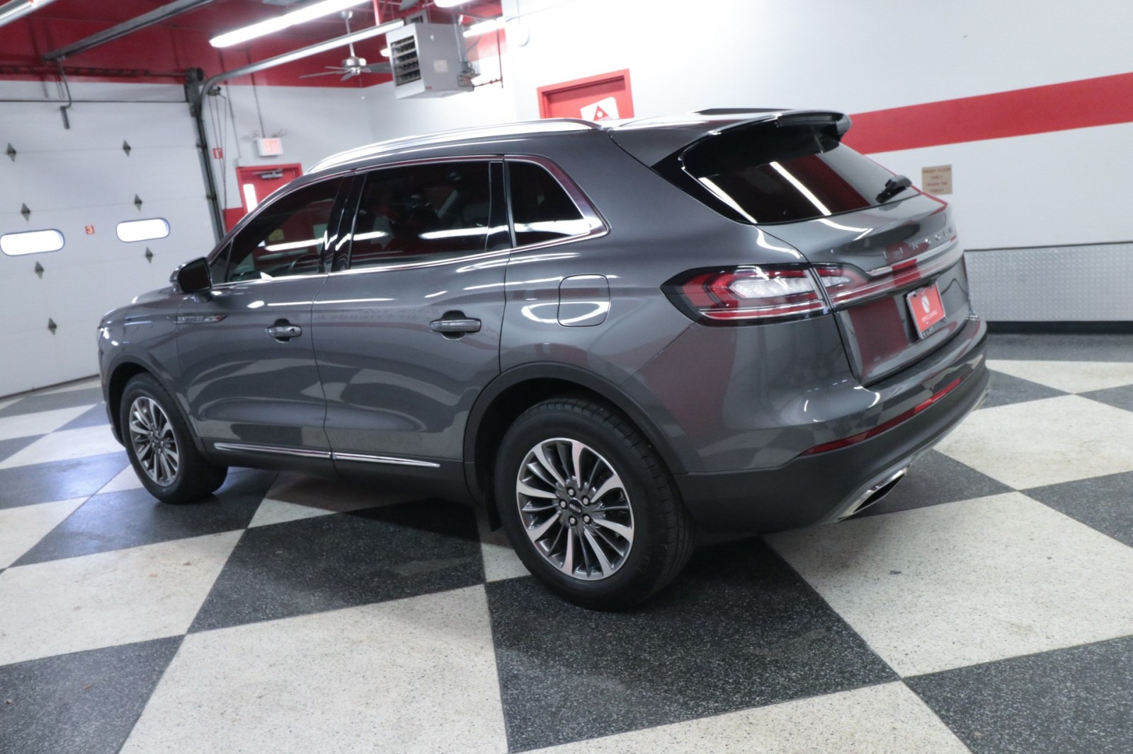 Used Car 2021 Lincoln Nautilus  Standard For Sale Under $30,000 In Austin, Texas