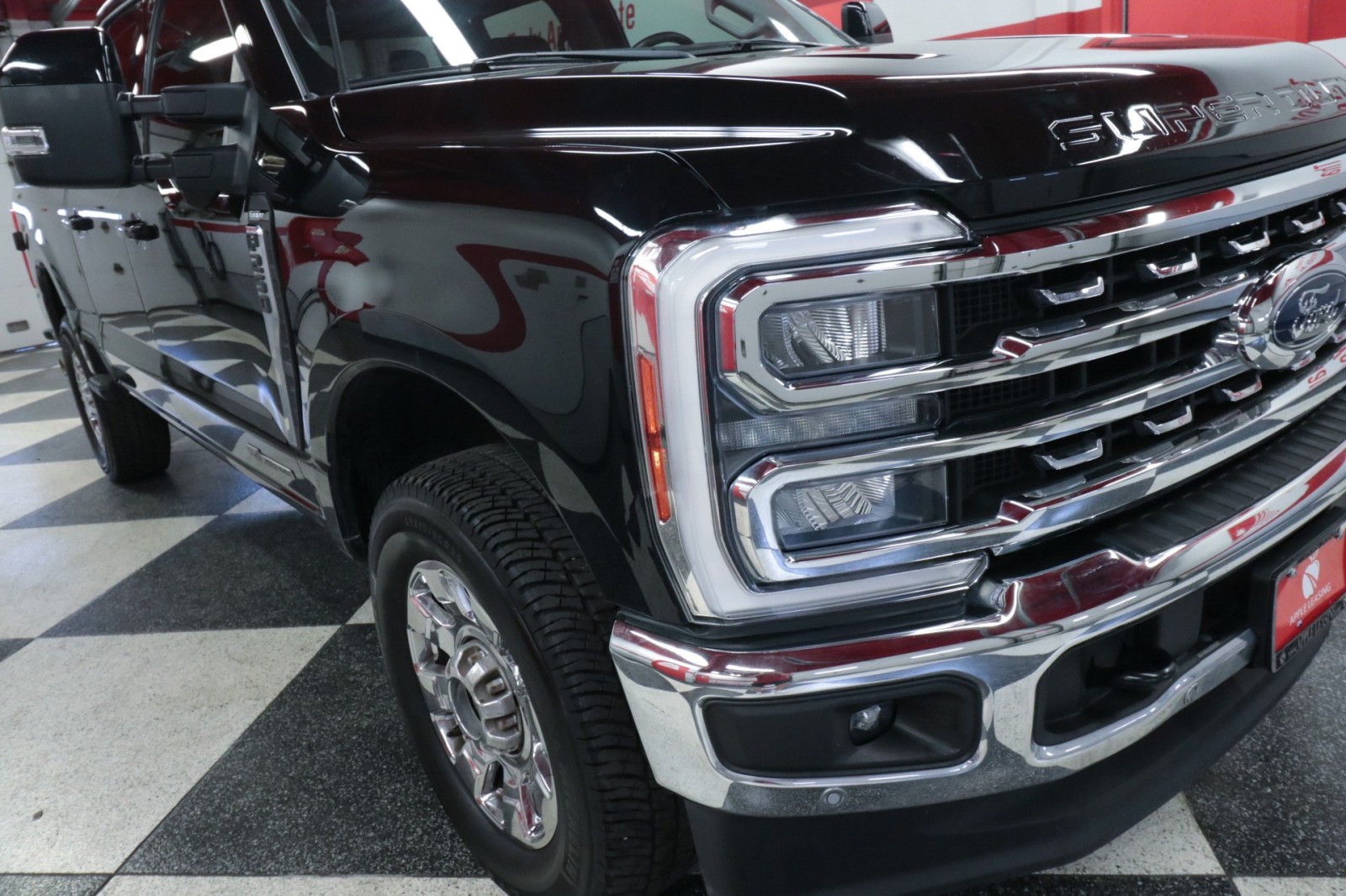 Used Car 2023 Ford Super Duty F-250 Srw  Lariat For Sale Under $80,000 In Austin, Texas