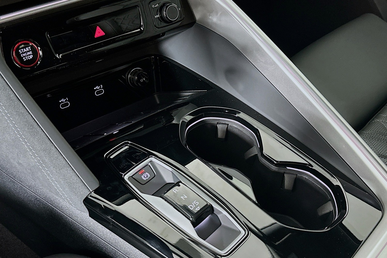 New 2026 Glacier White Metallic Audi Premium Plus image 7