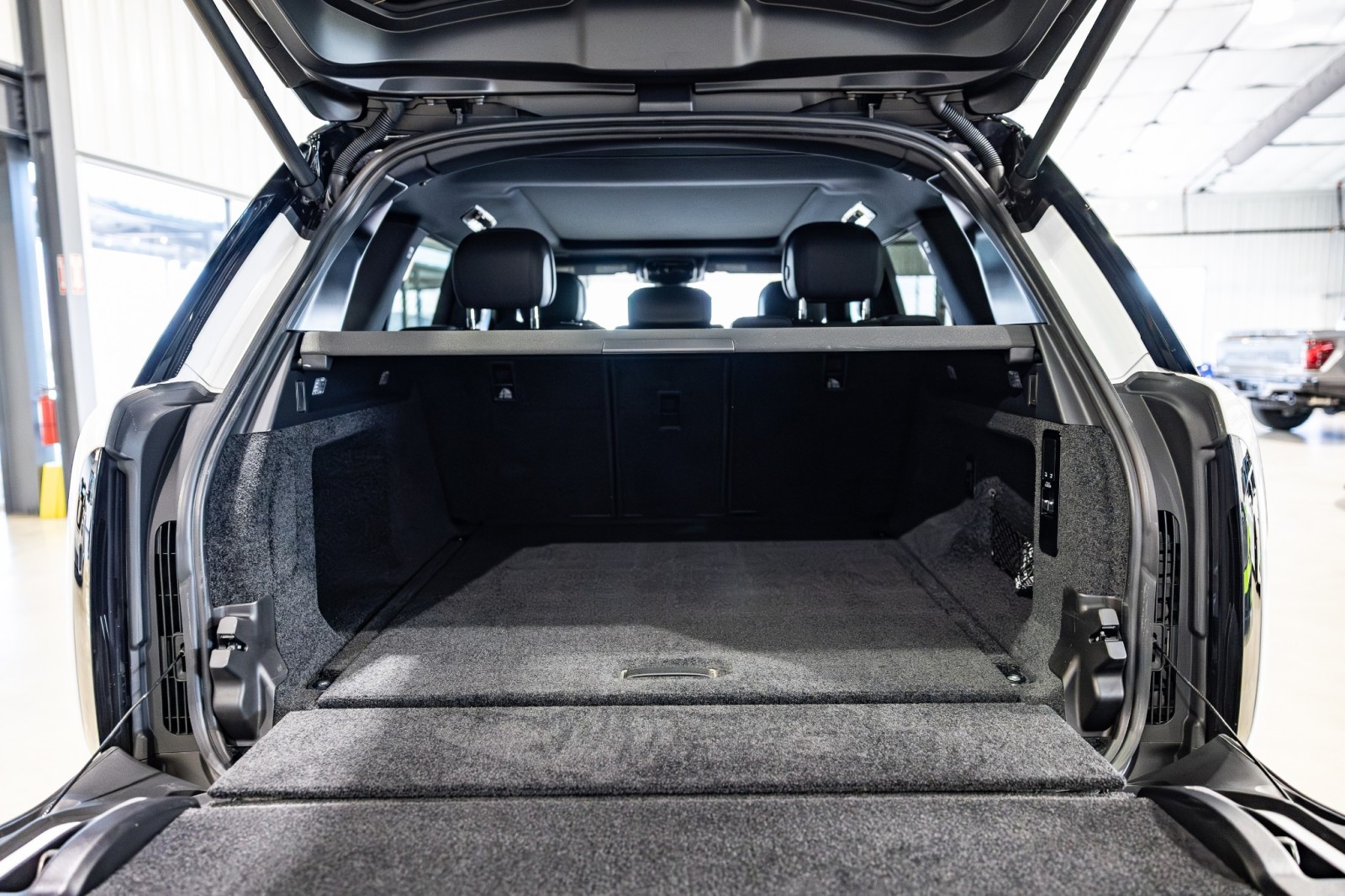 Used Car 2023 Land Rover Range Rover  Se - $140,310 Msrp - 23 Inch Wheels - Black Contrast Roof - One Owner For Sale Under $120,000 In Boerne, Texas