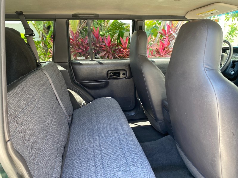 2000 Jeep Cherokee Sport 1 OWNER 4X4 AC 4.0 6YL in , 