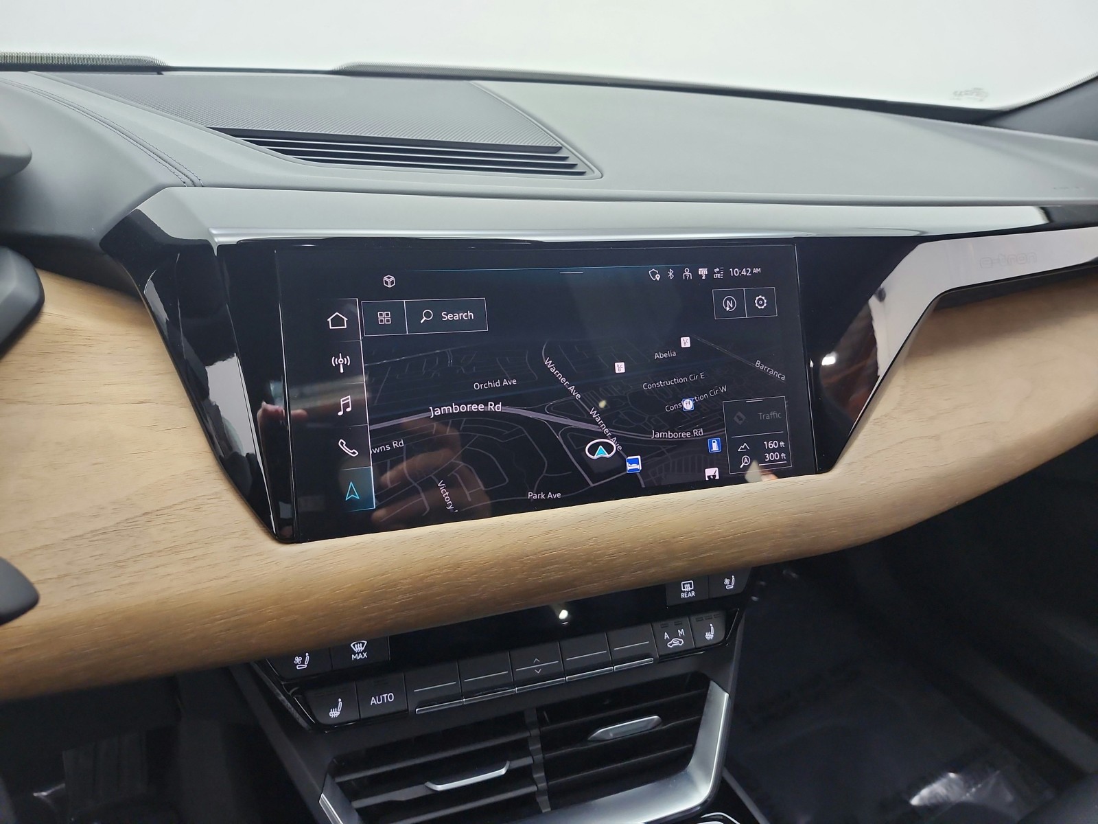 Used 2023 Mythos Black Metallic Audi Premium Plus quattro image 13