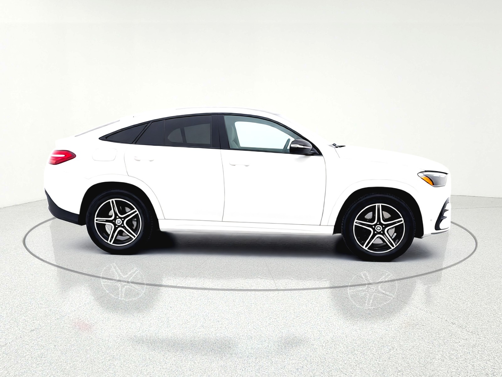New 2026 Polar White Mercedes-Benz GLE 450 image 11