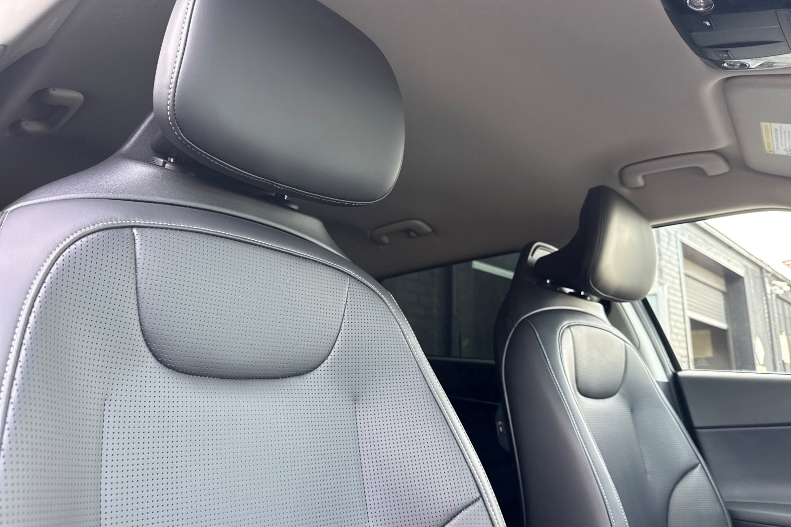 Used 2025 Ebony Black Kia Light Long Range AWD image 16