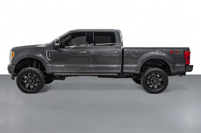 2017 Ford F-250 Platinum 9