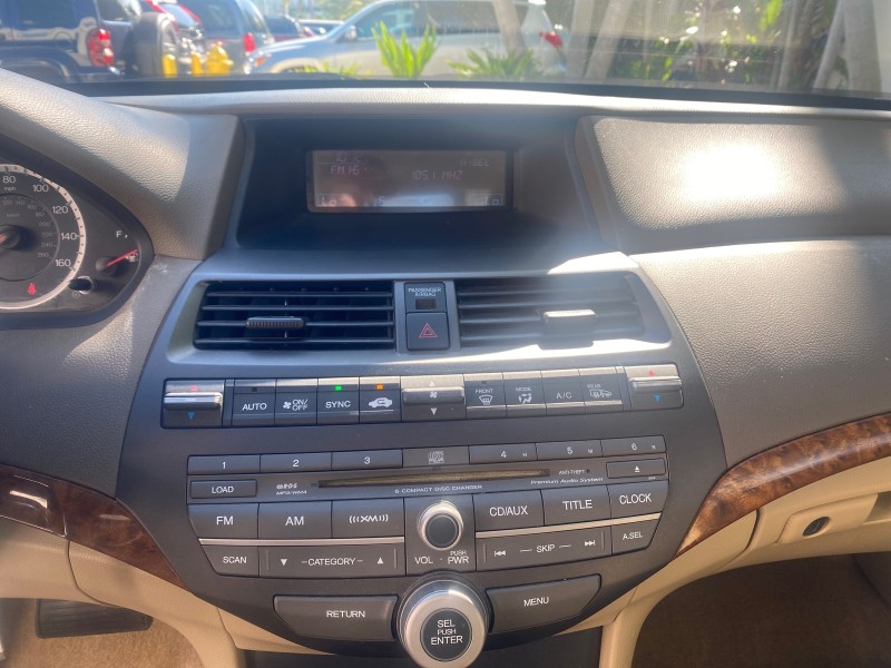 2010 Honda Accord Sdn EX-L LOW MILES 68,167 in , 