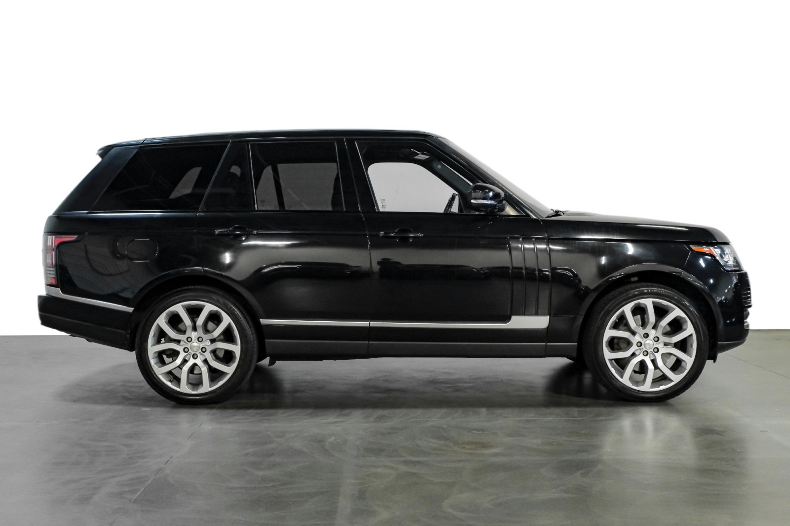 2014 Land Rover Range Rover 4WD V8 Supercharged Ebony Edition 4