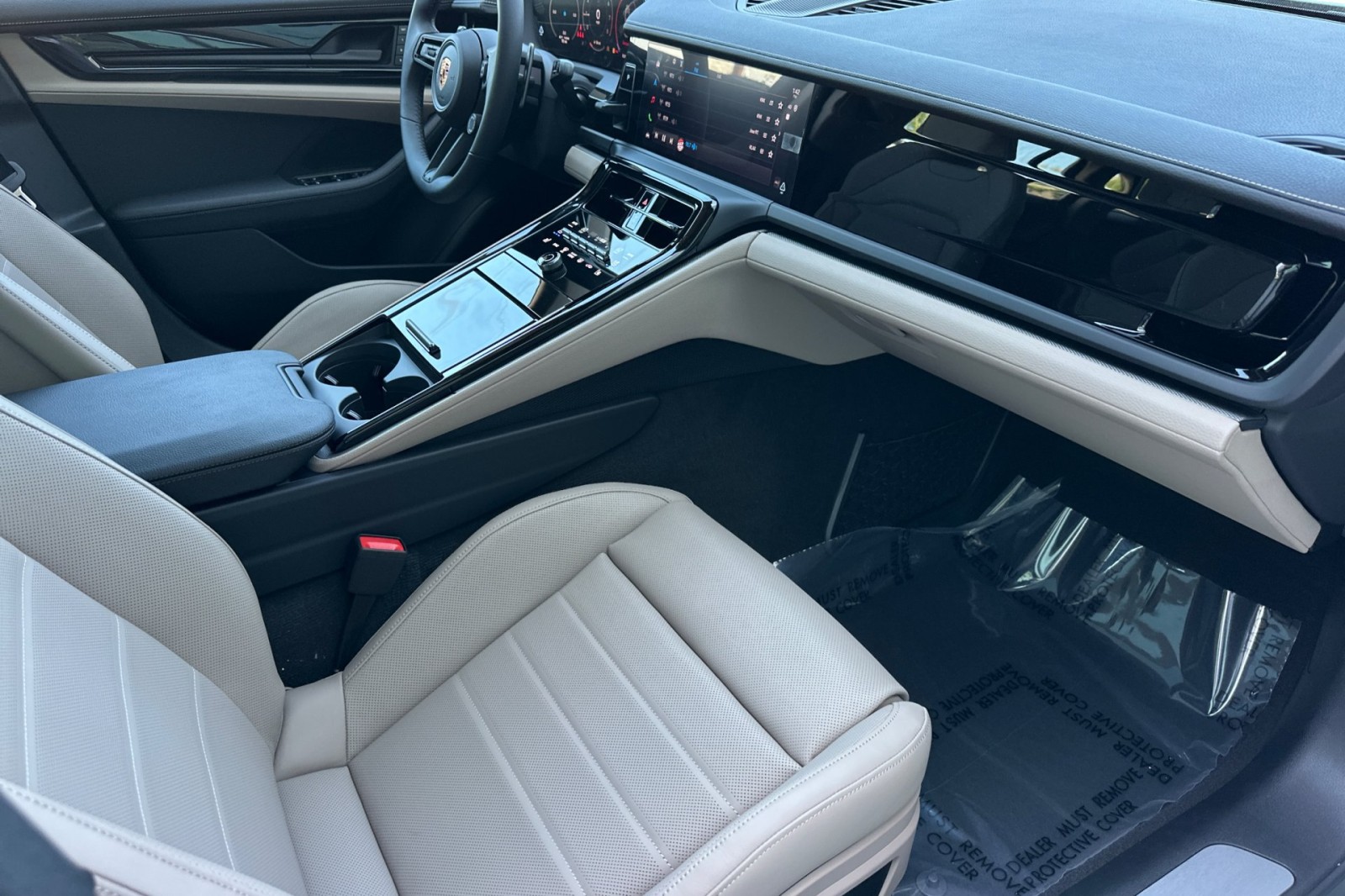 New 2026 White Porsche  image 16