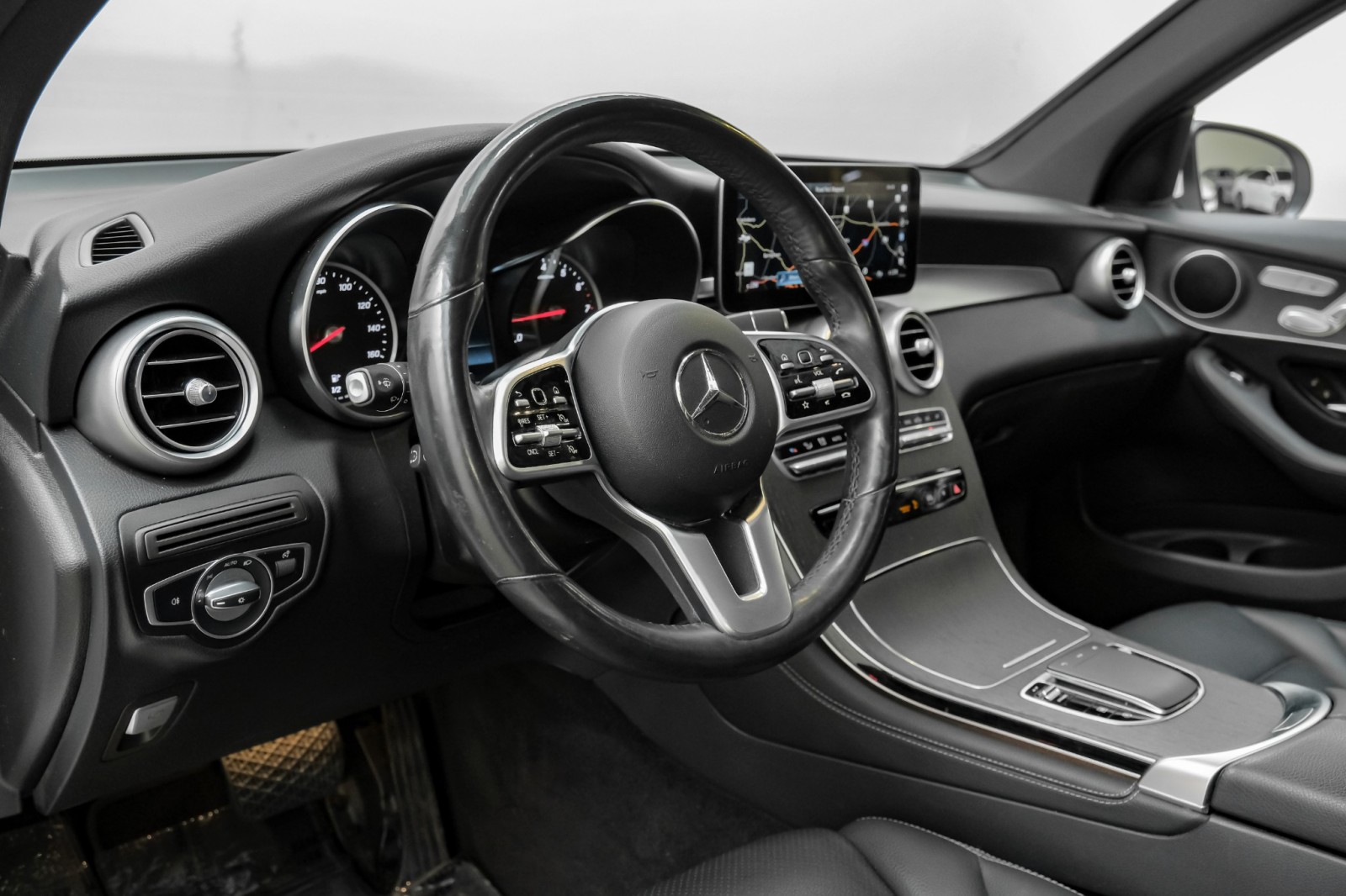 2020 Mercedes-Benz GLC 300 4MATIC MultiMediaPkg PremiumPkg PanoRoof 18Alloys 14