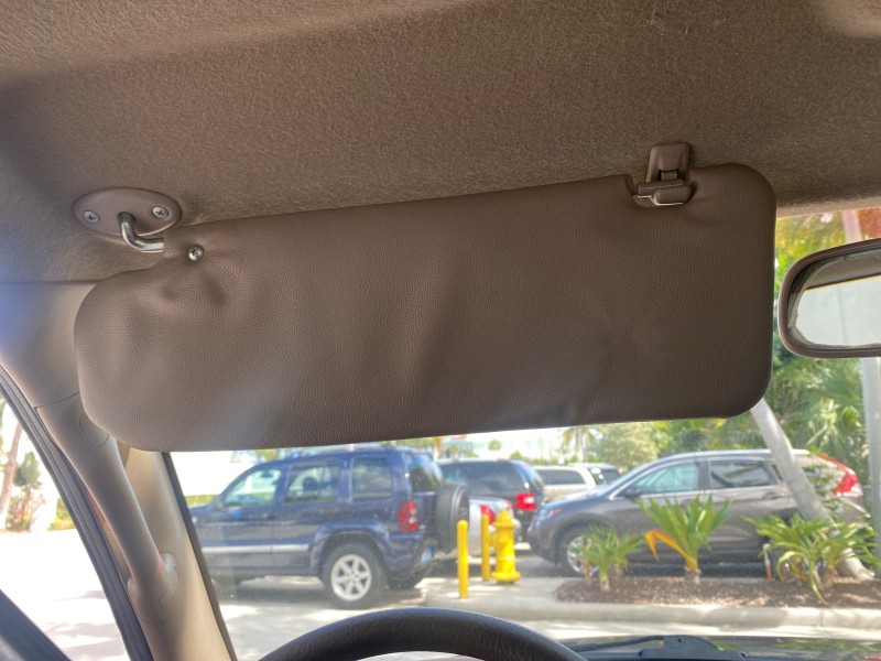 2002 Toyota Tacoma 1 OWNER AUTO AC 4 CYL in , 