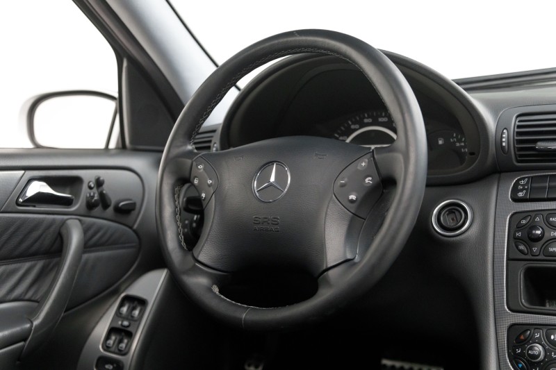 2004 Mercedes-Benz C 32 AMG 3.2L AMG in , 