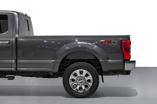 2019 Ford F-350 SRW LARIAT 11