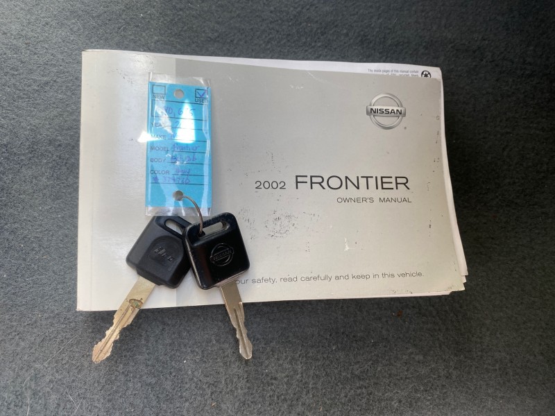 2002 Nissan Frontier 2WD XE XCAB 5 SPD AC 4 CYL in ,