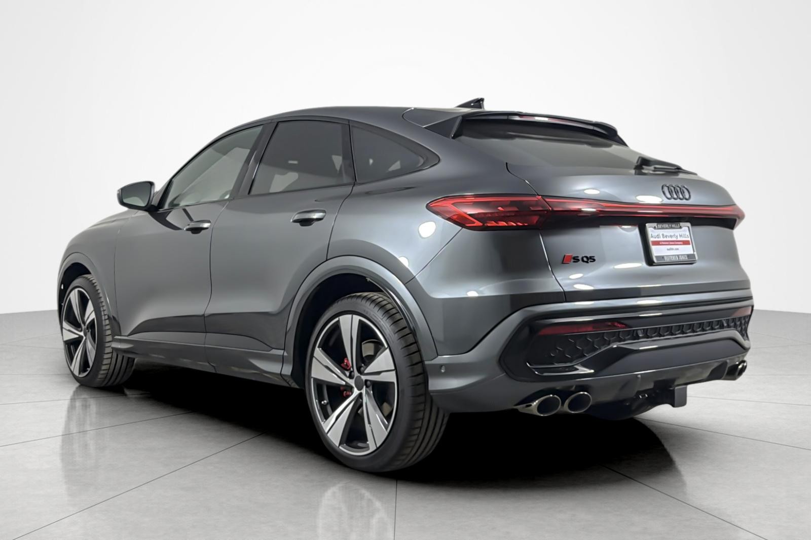 New 2026 Daytona Gray Pearl Effect Audi Premium Plus 3.0 TFSI quattro image 4