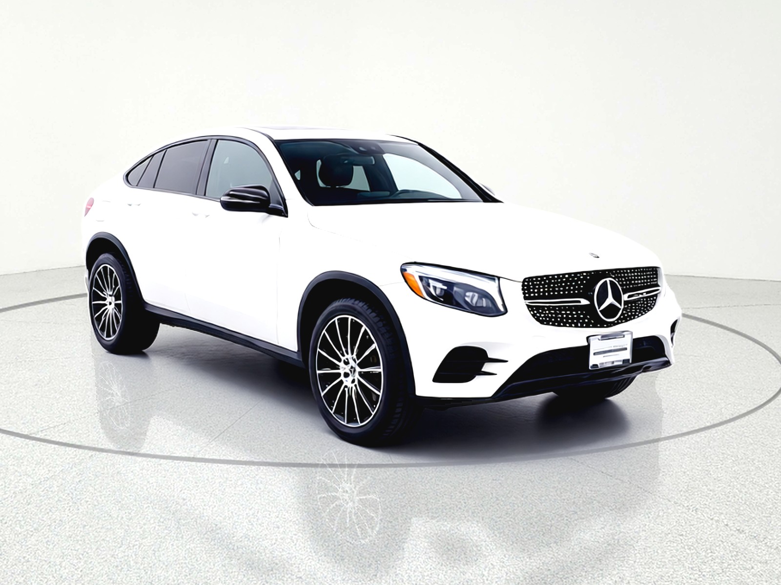 Used 2018 Polar White Mercedes-Benz GLC 300 4MATIC® Coupe image 7