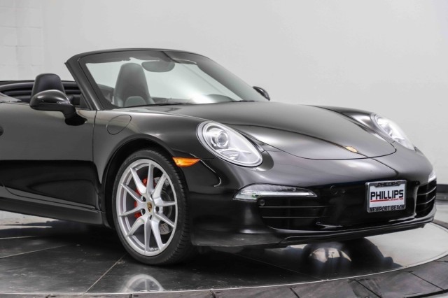 2015 Porsche 911 Carrera 20