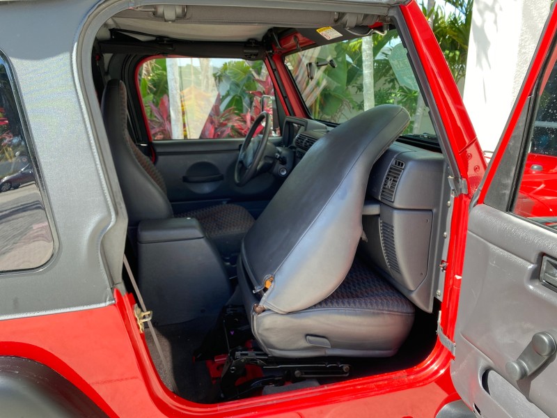 1999 Jeep Wrangler Sport AUTO AC 4.0 6 CYL LOW MILES 92,727 in , 