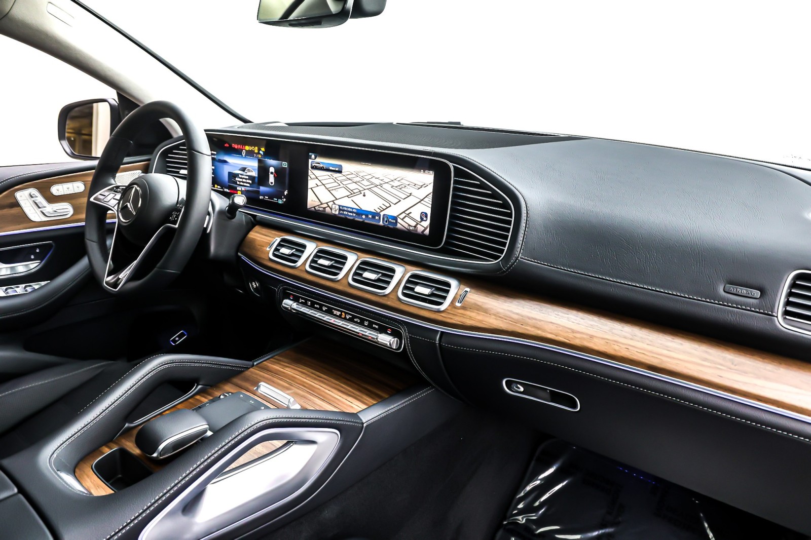 New 2026 Selenite Grey Metallic Mercedes-Benz GLE 450 4MATIC® Coupe image 5