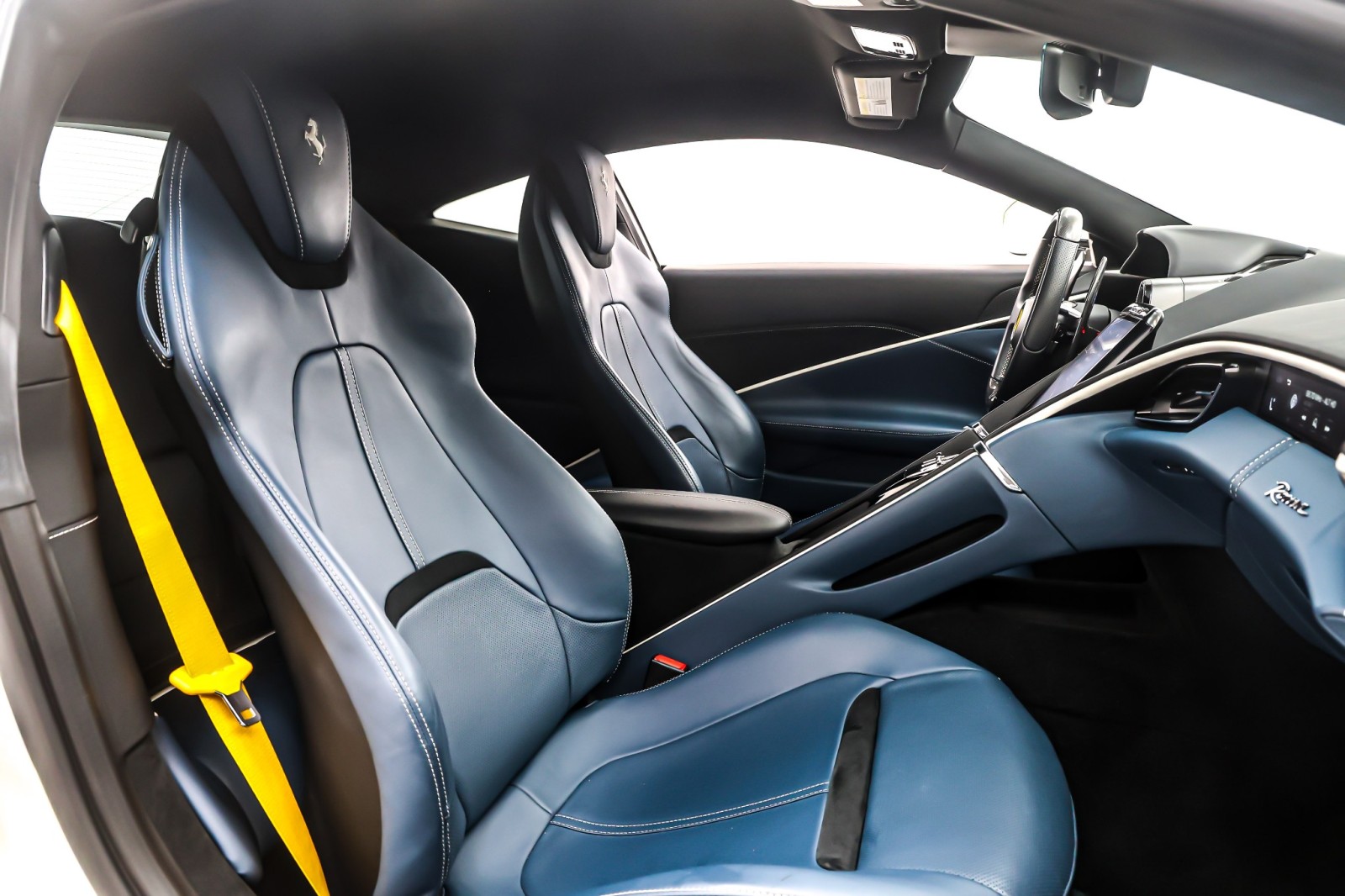 Used 2022 Bianco Avus Ferrari Coupe image 6