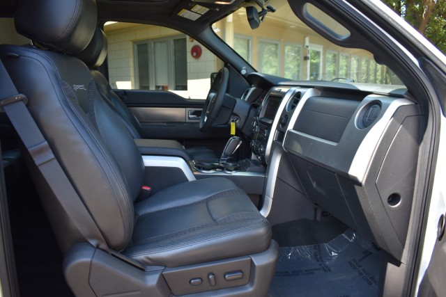 2014 Ford F-150 SVT Raptor 6.2L 4WD Navi Leather Moonroof Luxury Pkg. Heated/Cooled Front Seats Sony Sound MSRP $55,415 44