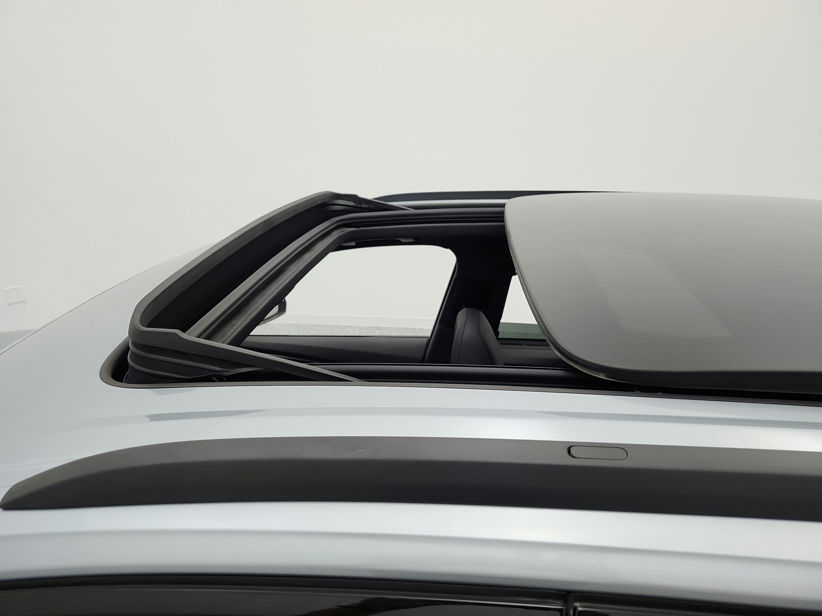 Used 2023 Satellite Silver Metallic Audi Premium Plus 55 TFSI quattro image 14