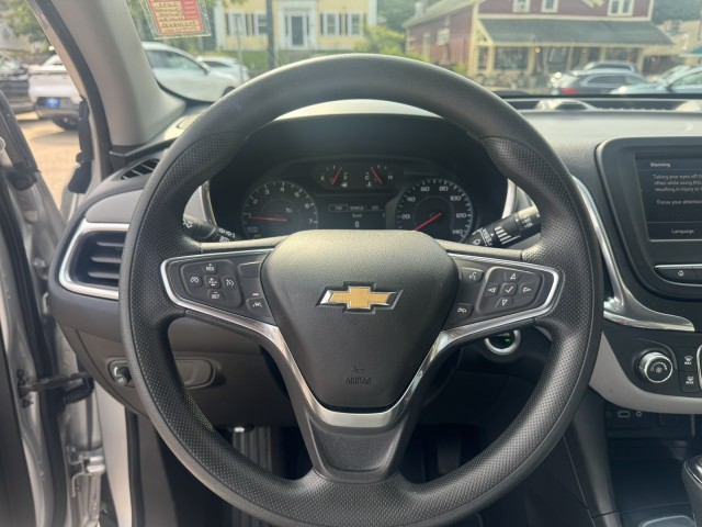 2021 Chevrolet Equinox LS 22