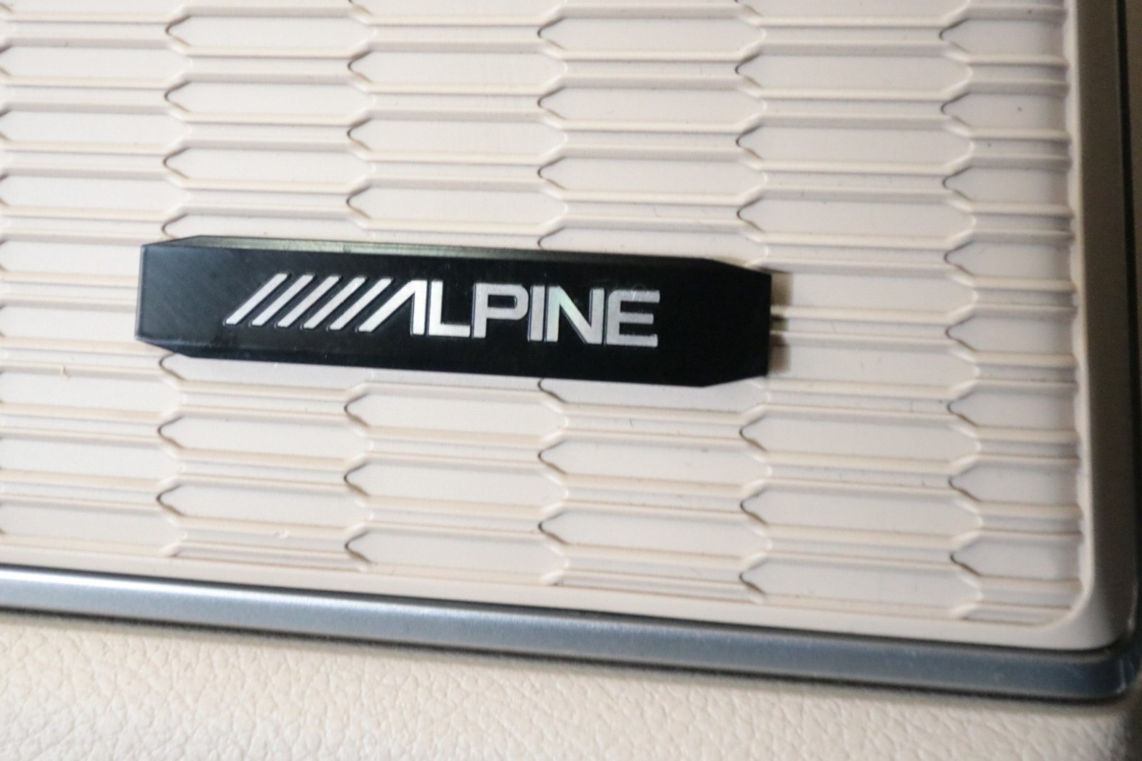 Used Car 2024 Jeep Grand Cherokee L  Limited For Sale Under $35,000 In Austin, Texas