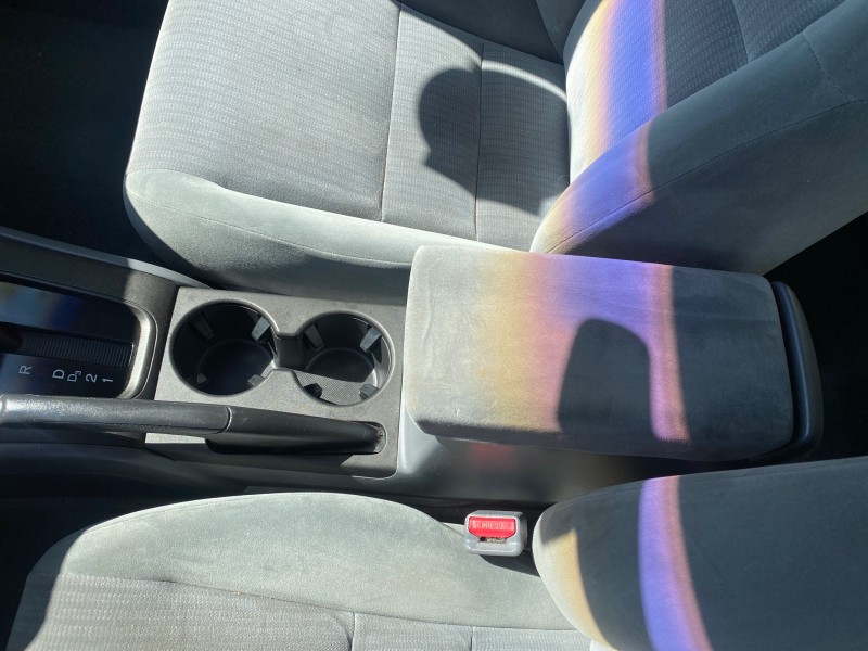2004 Honda Accord Sdn LX LOW MILES 68,079 in , 