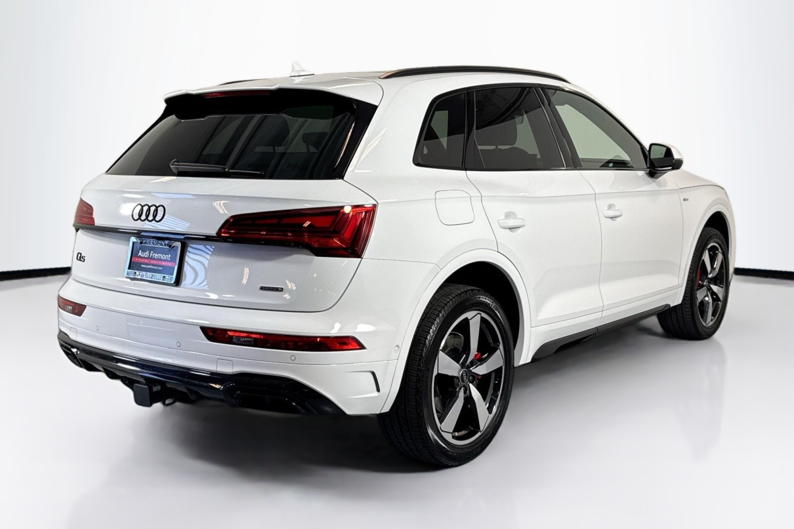 Used 2024 Arkona White Audi S line Prestige image 5