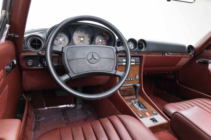 1989 Mercedes-Benz 560-Series 560 SL in ,