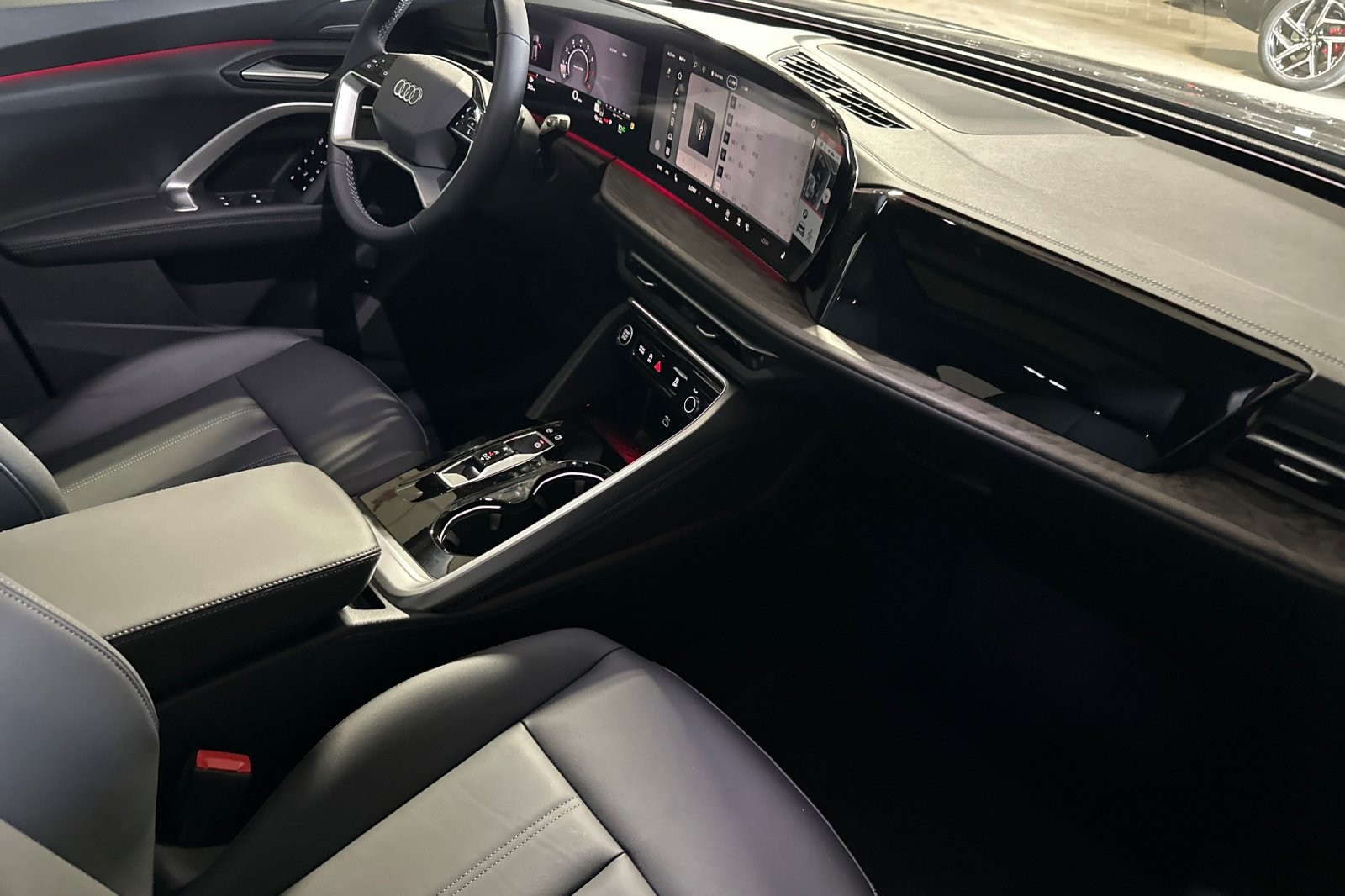 New 2026 Tambora Gray Metallic Audi Premium Plus 2.0 TFSI quattro image 15