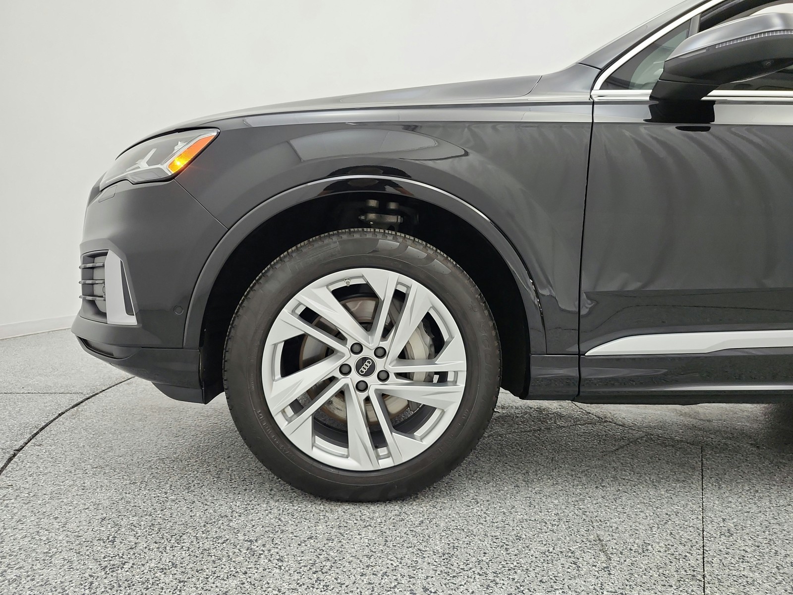 Used 2023 Mythos Black Metallic Audi Premium image 18