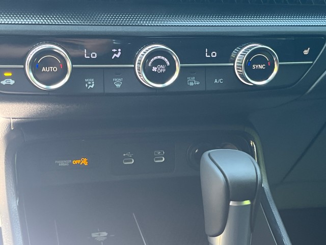 HondaCR-V Hybrid30