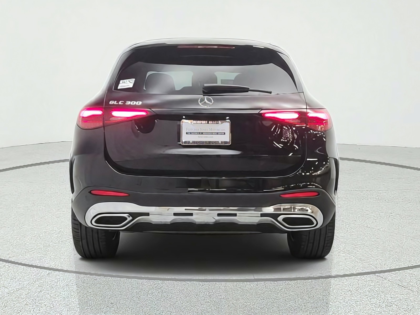 New 2026 Black Mercedes-Benz GLC 300 SUV image 6