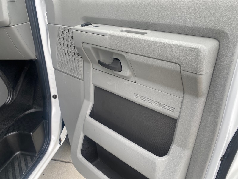 2014 Ford Econoline Cargo Van EXTENDED LOW MILES 6,380 1 OWNER in , 