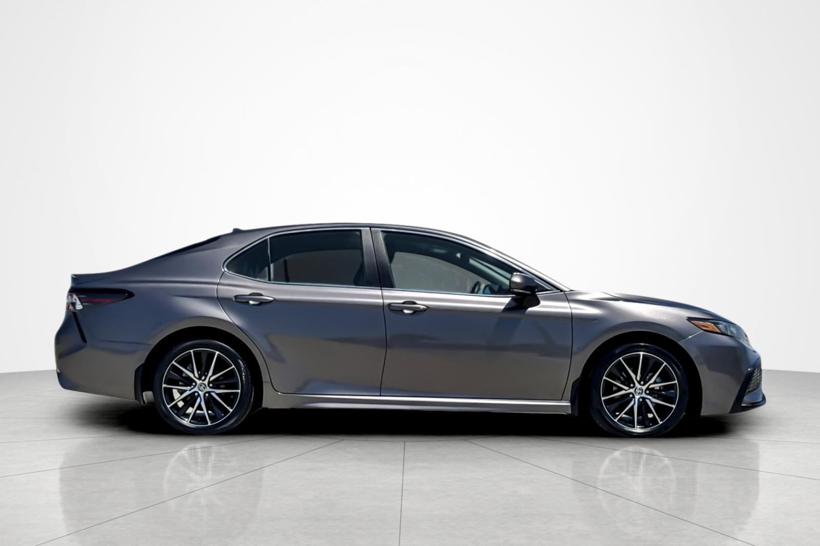 Certified Used 2023 PRE DAWN MICA Toyota Hybrid SE image 6