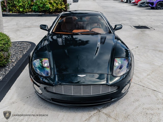 Aston Martin Vanquish