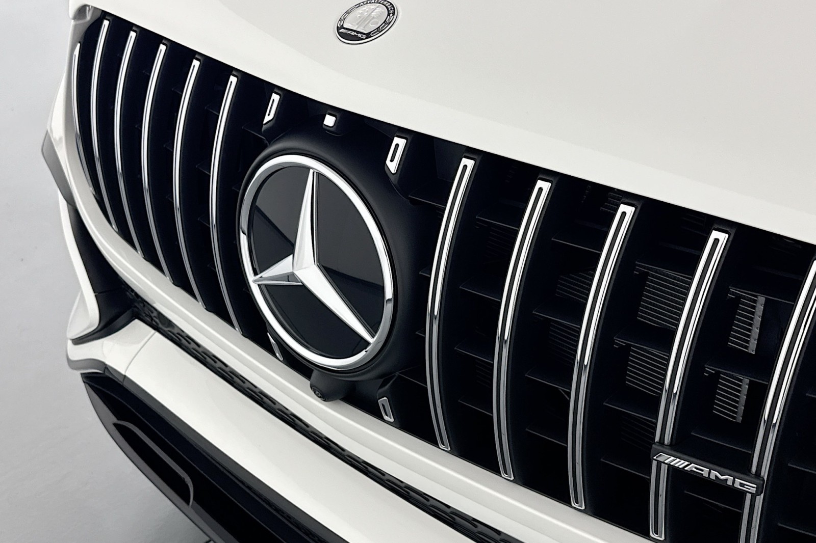 New 2026 Polar White Mercedes-Benz AMG® GLE 53 4MATIC+ SUV image 12
