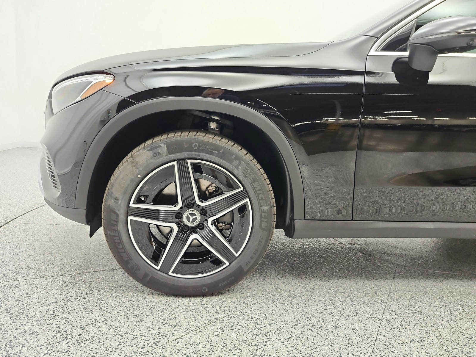 New 2026 Black Mercedes-Benz GLC 300 4MATIC® SUV image 15