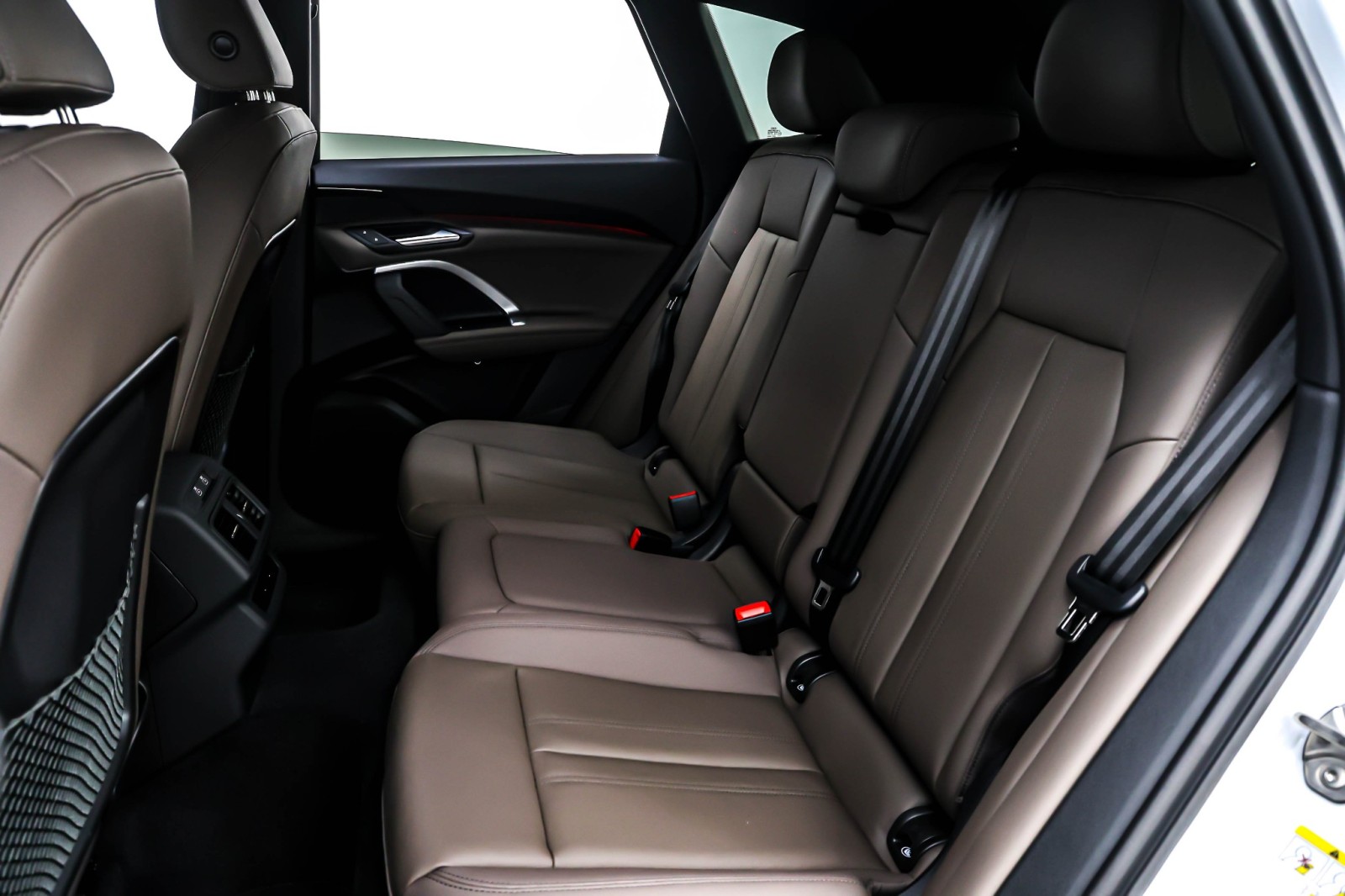 New 2025 Glacier White Metallic Audi Premium 2.0 TFSI quattro image 8