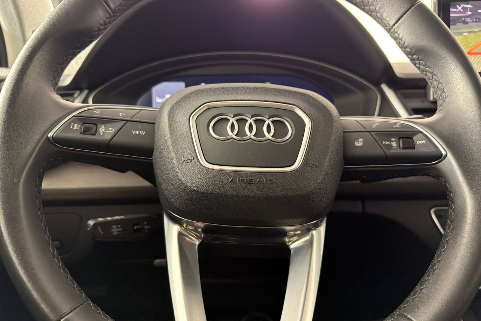 Used 2023 Mythos Black Metallic Audi Premium Plus 40 TFSI quattro image 22