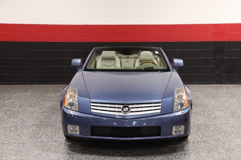 2005 Cadillac XLR 2dr Convertible in , 